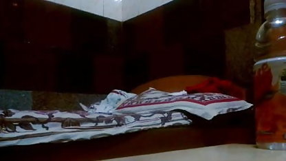 सींग का बना गोरा उसे बिल्ली हिंदी सेक्सी इंग्लिश मूवी उँगलियों हो जाता है