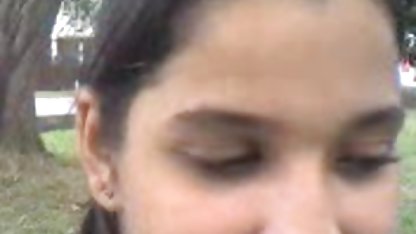 श्यामला फूहड़ बकवास करने के लिए सेक्सी मूवी इंग्लिश कपड़े पहने