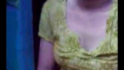 पुजारी एक समलैंगिक सेक्स मूवी इंग्लिश द्वारा चूसा हो रही है