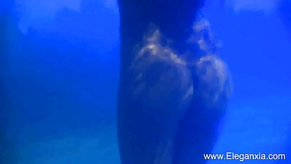 Masturbates सेक्सी फिल्म सेक्सी इंग्लिश