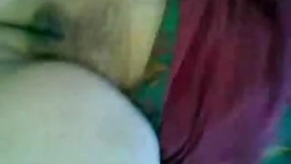 बीबीडब्ल्यू उसे गधा fisting इंग्लिश सेक्सी मूवी वीडियो जबकि उसके दाँत brushing