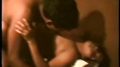 Ageha में एक गर्म कुत्ता सेक्सी इंग्लिश मूवी फिल्म शैली कार्रवाई