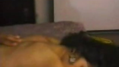 सींग का बना बेब Dildo उसे इंग्लिश में सेक्सी मूवी बिल्ली fucks कैम पर