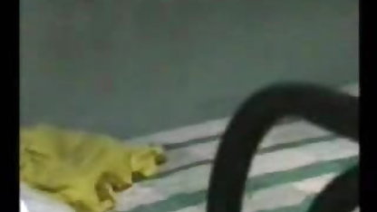 बदबूदार इंग्लिश मूवी सेक्सी फिल्म तलवों