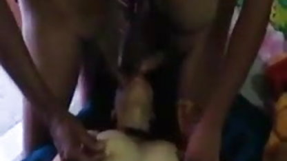 रियल शौकिया इंग्लिश हिंदी मूवी सेक्सी हो जाता है बट गड़बड़ कर दिया और सह में कवर