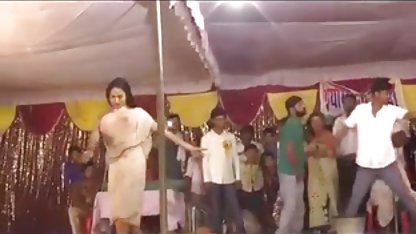 सींग का बना युगल स्नैपचैट पर जिम सेक्सी फिल्म इंग्लिश सेक्सी फिल्म के सामने कमबख्त को रोक नहीं सकता है