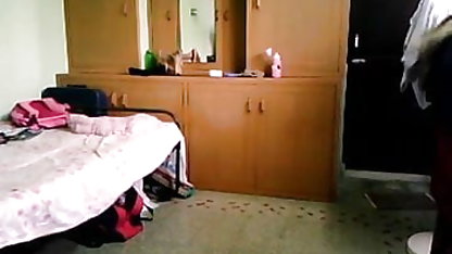 लिपटे चिकना हो जाता है अपने जवान आदमी भागों सेक्सी मूवी इंग्लिश हद डिस्क सेक्स