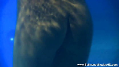 लड़कियां-निविदा प्यार सेक्स मूवी इंग्लिश देखभाल, हेडन और करीना