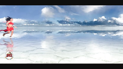 सुनहरे बालों वाली कर छात्र इंग्लिश ब्लू सेक्सी मूवी पार्टी में बाहर कर