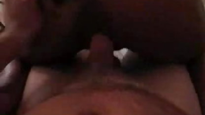 मेरी प्रेमिका शौकिया मुर्गा और सेक्सी मूवी इंग्लिश पिक्चर खिलौने के साथ खेलता है