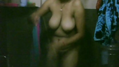 सीबीटी हंगेरी सुनहरे बालों इंग्लिश की सेक्सी मूवी वाली बेवकूफों से पुराने दोस्त