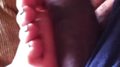 गर्म सुनहरे सेक्सी फिल्म इंग्लिश मूवी बालों वाली बहनों एक बड़ा मुर्गा साझा.