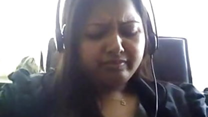 श्यामला नग्न हो जाता है & सेक्सी इंग्लिश मूवी फिल्म अशिष्ट जबकि डेरा डाले हुए!