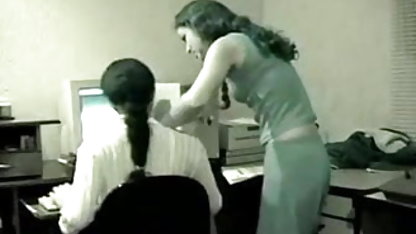 फ्रेंच इंग्लिश मूवी सेक्सी श्यामला उसे माल से पता चलता है