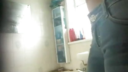 उसके सुनहरे बालों वाली प्रेमिका के साथ सेक्सी मूवी वीडियो इंग्लिश कमबख्त