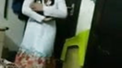 युगल पियानो पर इंग्लिश वीडियो सेक्सी मूवी प्यार करता है