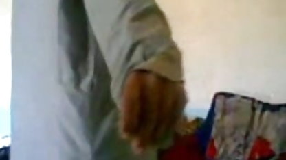 खिलौनों से चुदाई गर्म सुनहरे बालों वाली सेक्सी फिल्म सेक्सी इंग्लिश सवारी एक मुर्गा