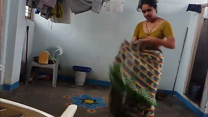 श्यामला गर्म वीडियो में मुँह सेक्सी मूवी वीडियो इंग्लिश करने के लिए गधा चला जाता है